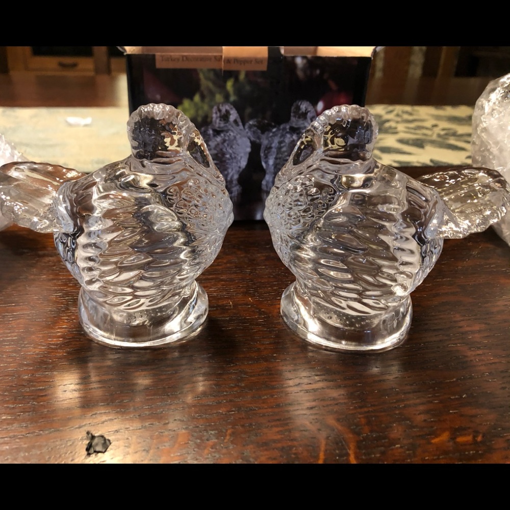 Shannon Crystal turkey salt and paper shaker